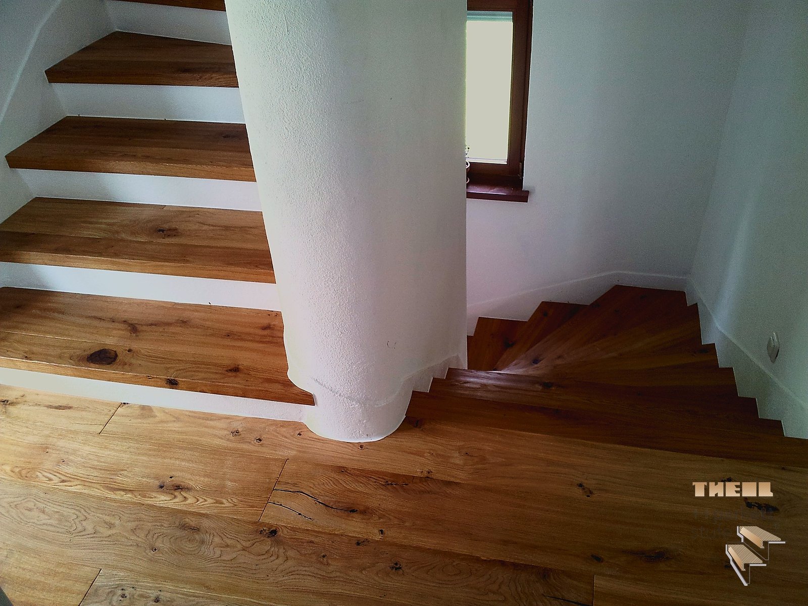 Eichenparkett-Treppe mit Wendelung